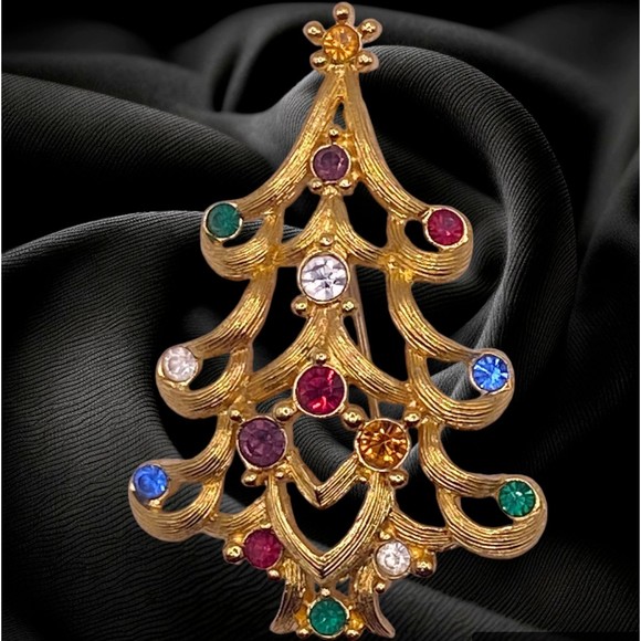 Monet Christmas Tree Pin Brooch Rhinestone Brushed Gold Signed Vintage - Picture 5 of 5